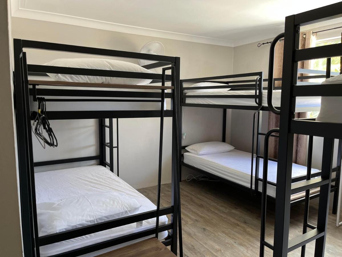 Homely Inn Hostel Гоулд Коуст Екстериор снимка